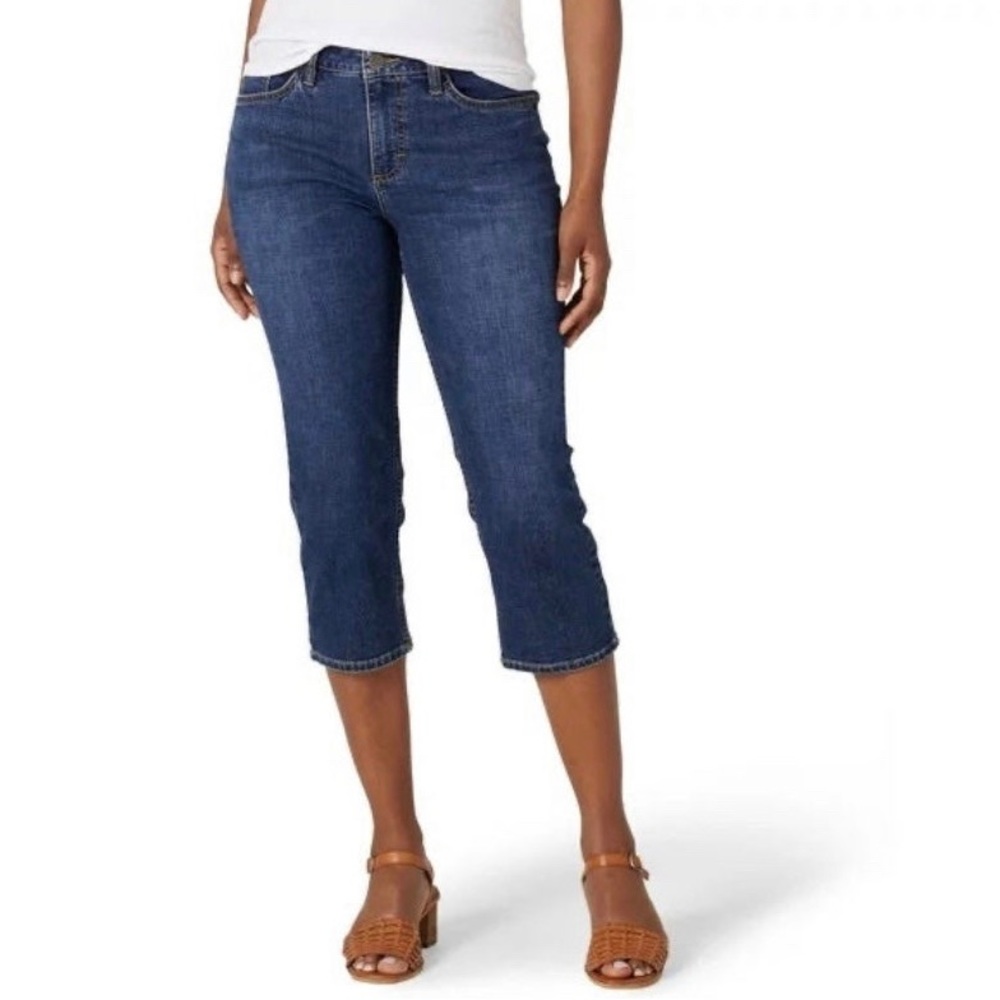 🆕 Lee Women's Regular Fit Midrise Denim Capri Jeans Sizes Available 8M & 16M